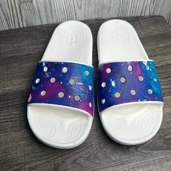 Women’s Croc Iconic Comfort  Slides Size 8 - Picture 1 of 6